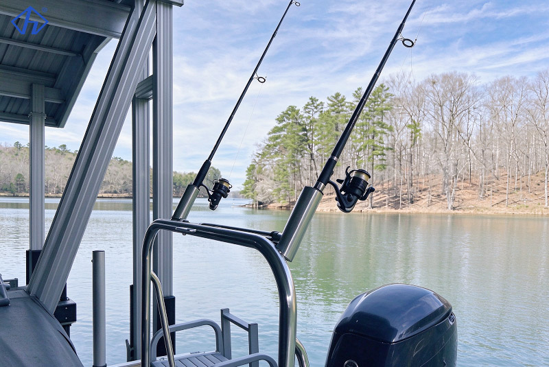 TOP-Clamp-On vs Flush-Mount Fishing Rod Holders Which Fits Your Boat